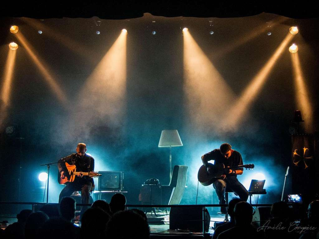 Eclose the wall concart ondres capranie pink floyd eclose the wall