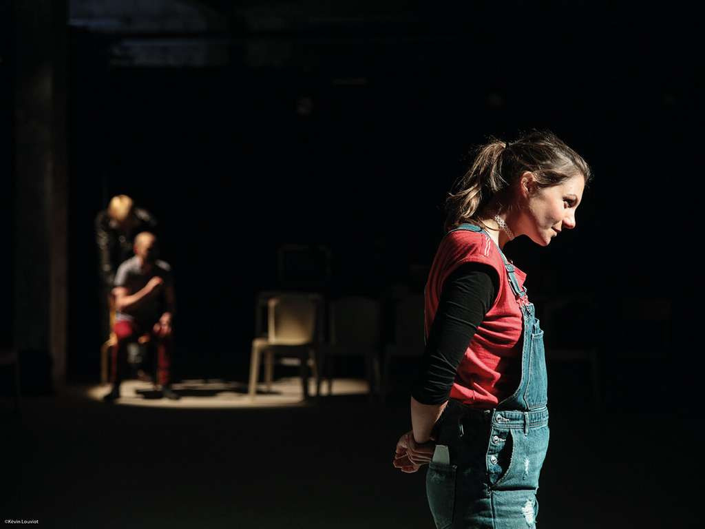 Spectacle théâtre Le silence des caméléons - © ville tarnos - cie quete ne sera pas vaine Spectacle théâtre adulte Le silence des caméléons tarnos 2026