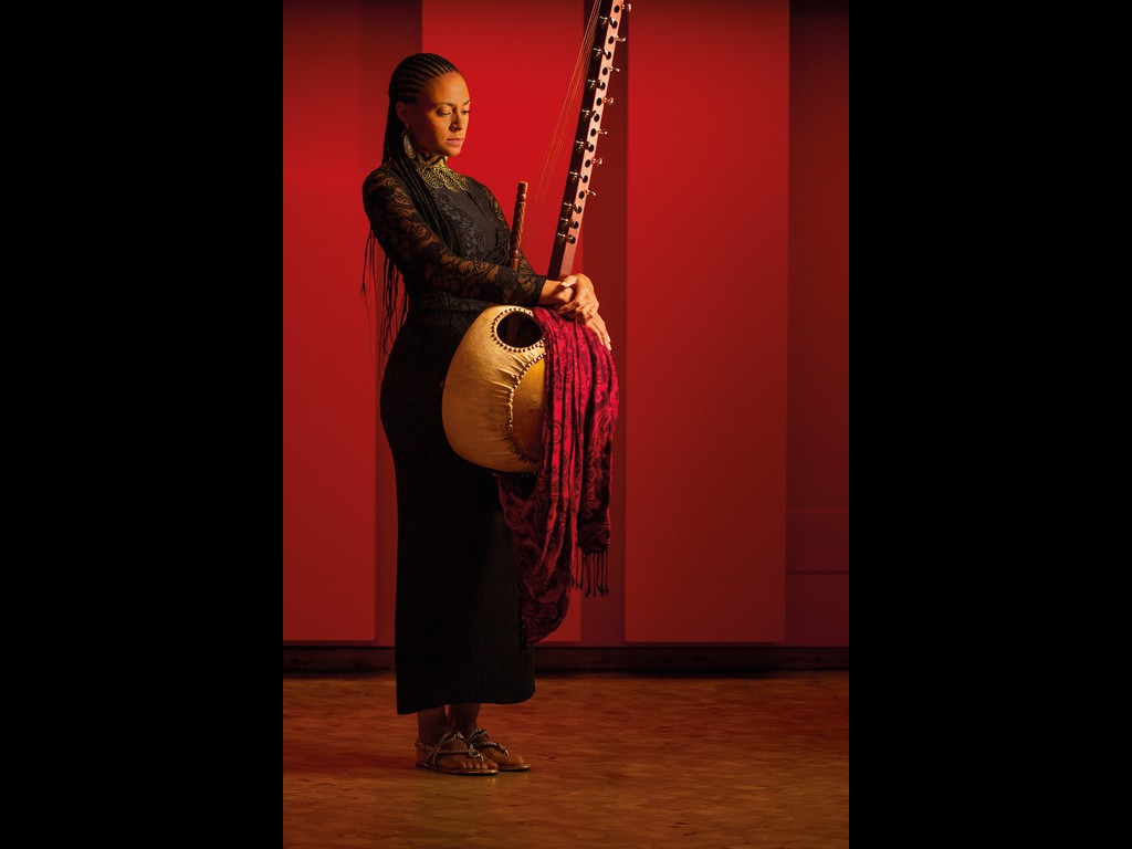 Concert ondres Sona-Jobarteh - © Rob-O’Connor Concert ondres Sona-Jobarteh kora
